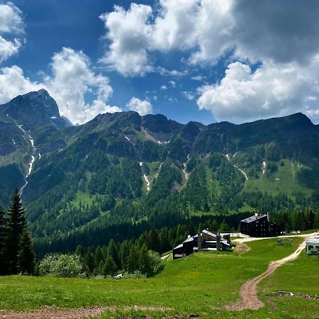 Il Covo Dello Sciatore Falcade Exteriér fotografie
